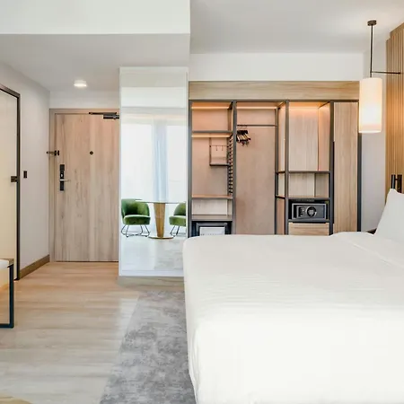 Ac By Marriott מלון 4*