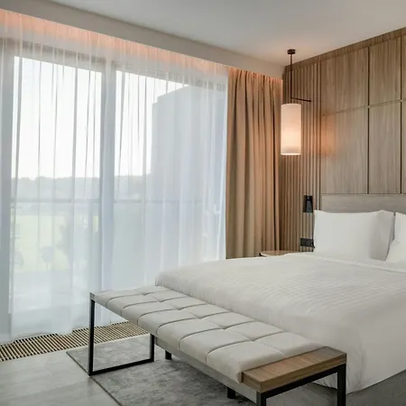 Ac By Marriott מלון 4*