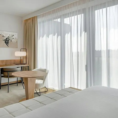 Ac By Marriott 4* קרקוב