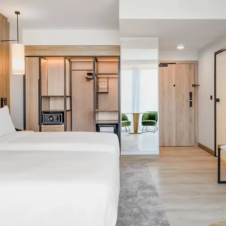 Ac By Marriott מלון 4*
