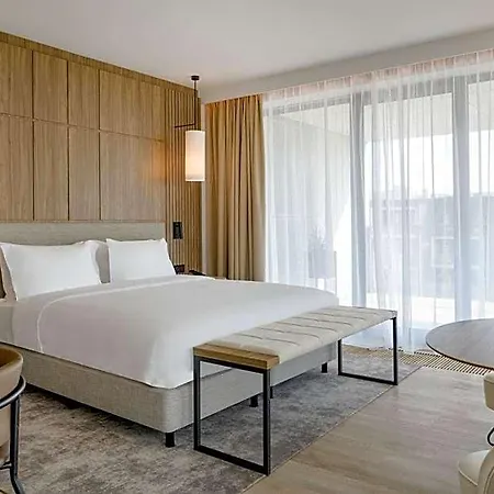 Szálloda Ac By Marriott
