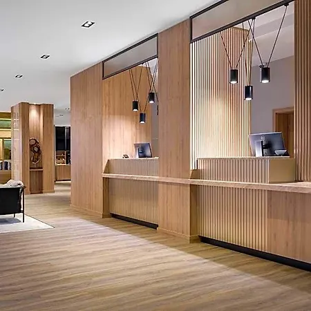 Ac By Marriott Hotell